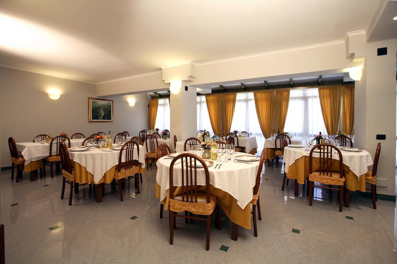 Albergo Terme Santamaria カステルフォルテ エクステリア 写真