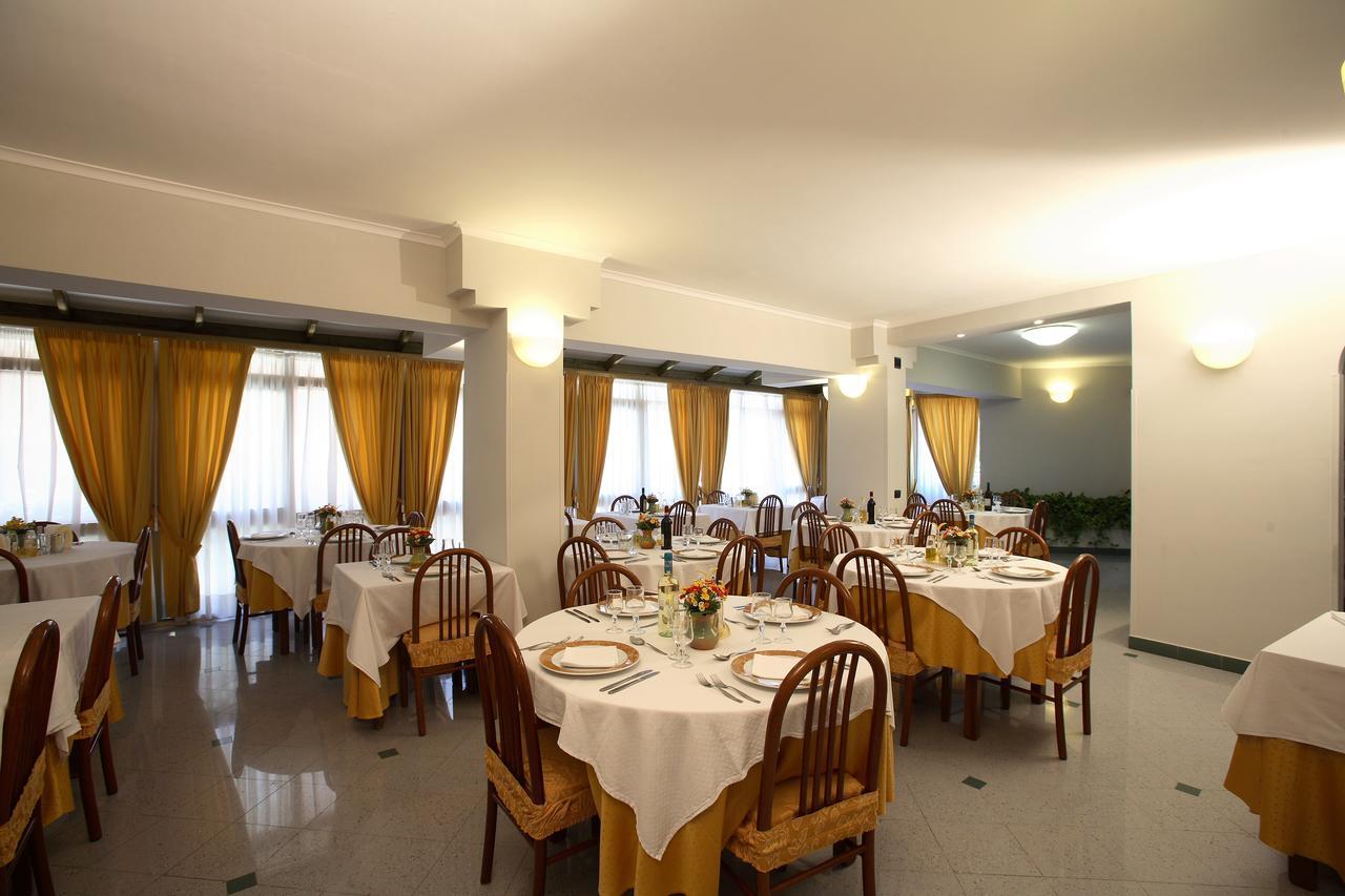 Albergo Terme Santamaria カステルフォルテ エクステリア 写真