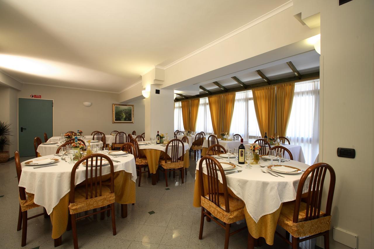 Albergo Terme Santamaria カステルフォルテ エクステリア 写真