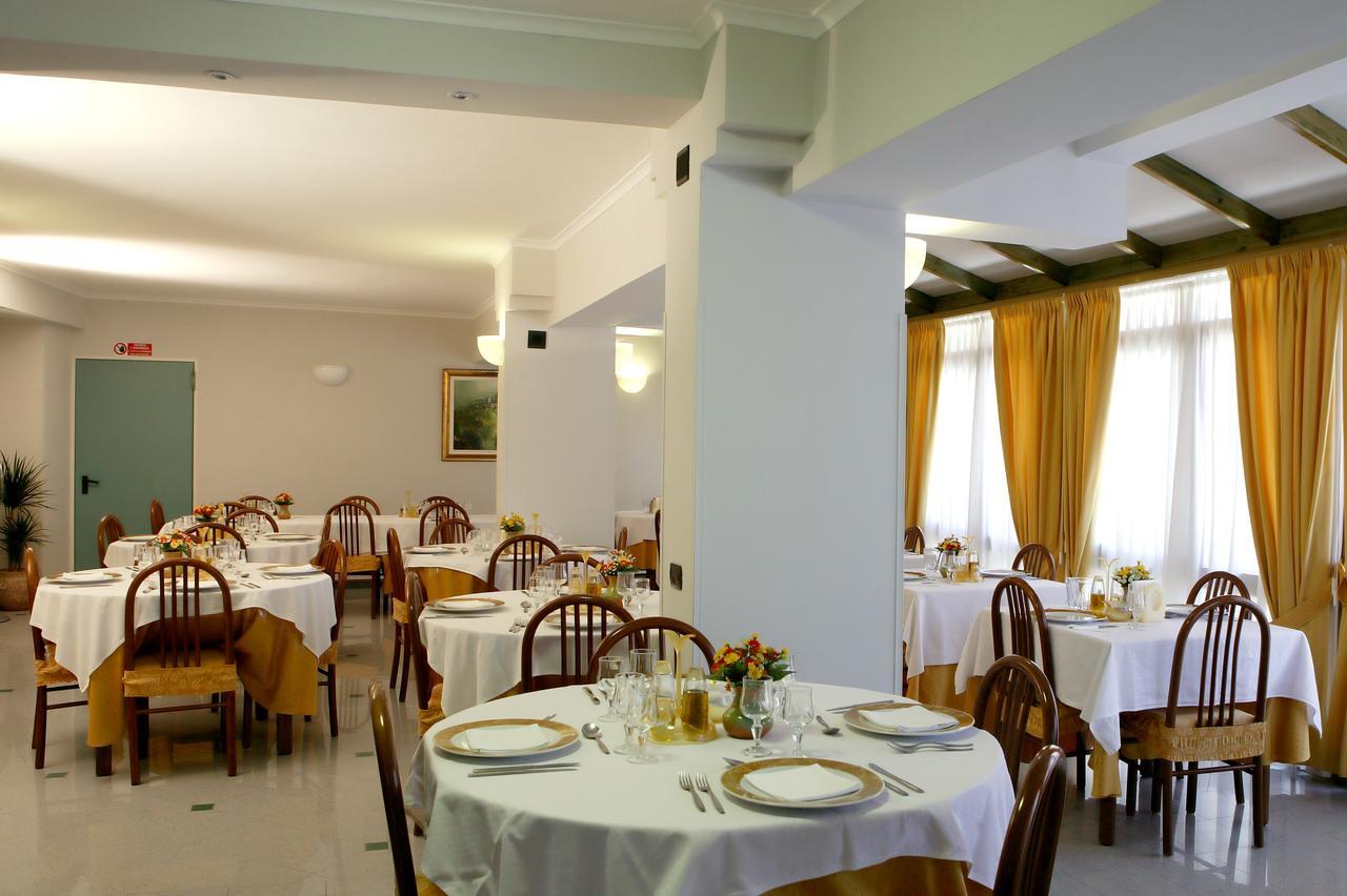 Albergo Terme Santamaria カステルフォルテ エクステリア 写真